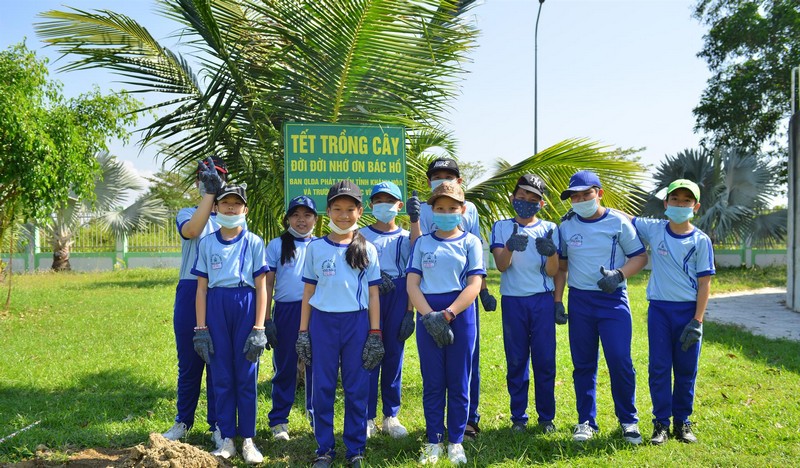 BÀI CẢM NHẬN CỦA EM NGUYỄN GIA THÀNH - HỌC SINH TRƯỜNG TIỂU HỌC VĨNH HẢI SAU CHUYẾN THAM QUAN THỰC TẾ